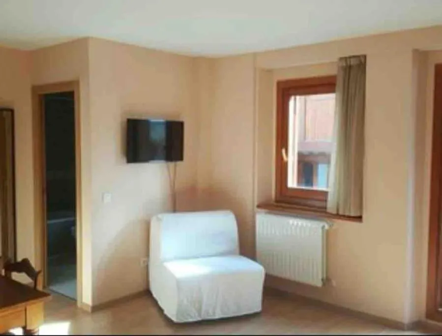 Luxury Apartment Llops Hut-7760 , 5 Pax Soldeu