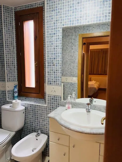 Luxury Apartment Llops Hut-7760 , 5 Pax Soldeu